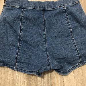 Hollister Jean shorts